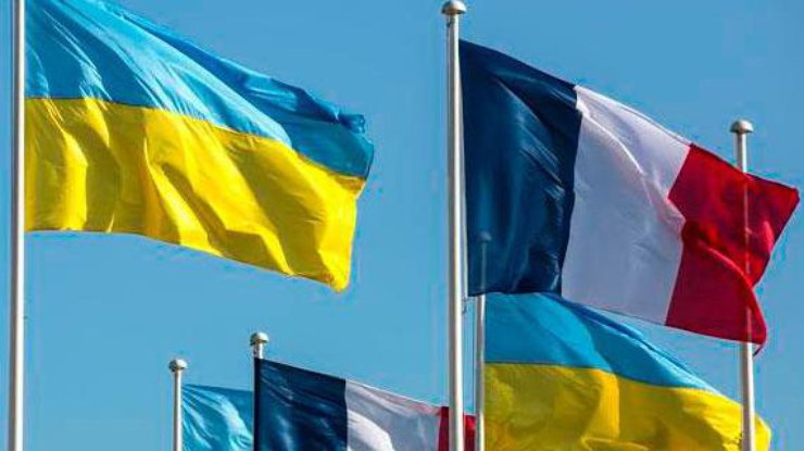 Франция поддерживает безвизовый режим для Украины