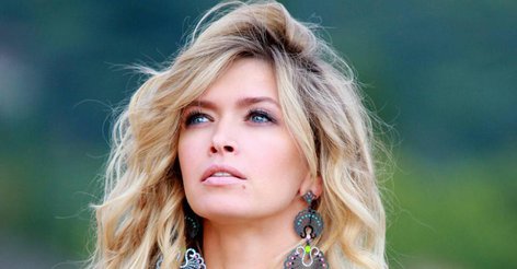 Жасырын камерадағы жұлқынып жатқан бейне