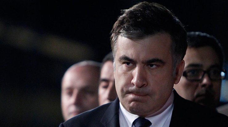 Саакашвили обвинил Порошенко в намерении лишить его гражданства 