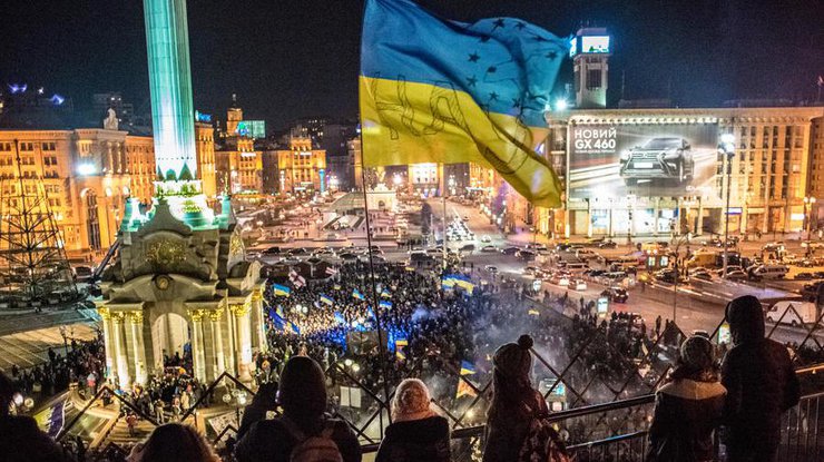 Кабмин определился, как Украина отметит третью годовщину Майдана