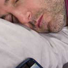 Почему нельзя спать рядом с телефоном 