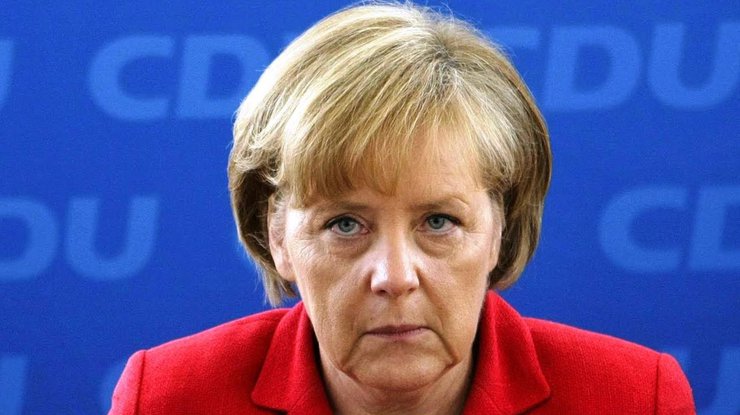 Меркель подтвердила намерение претендовать на пост канцлера 