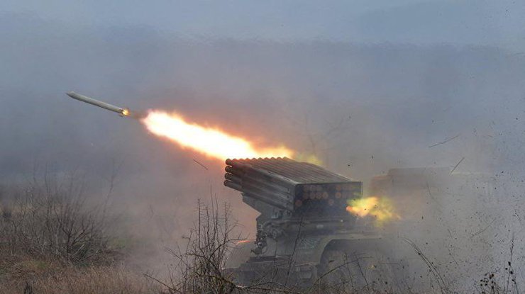 Боевики усилили обстрелы украинских позиции и применили "Град"