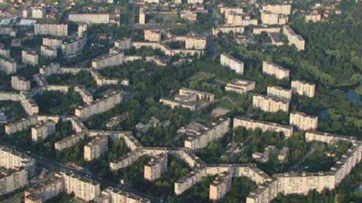 Жилой дом в Луцке оказался самым длинным в мире (фото: "Малоизвестная Украина")