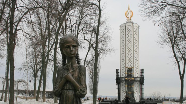 26 ноября Украина и мир чтут память жертв Голодоморов