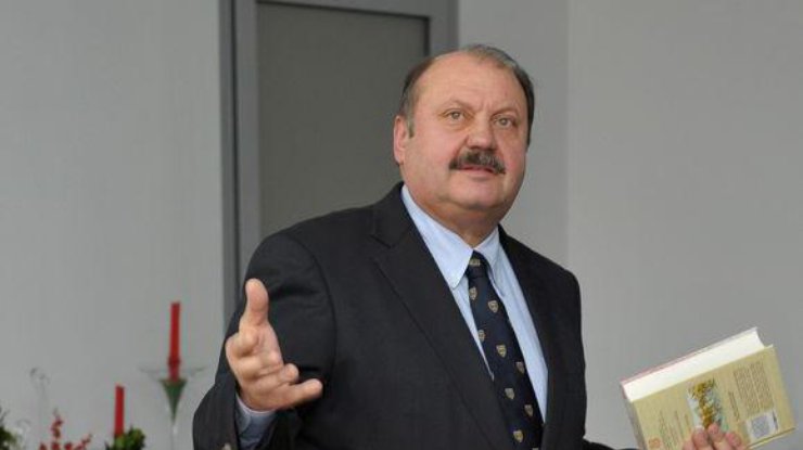 Япония наградила орденом посла Украины