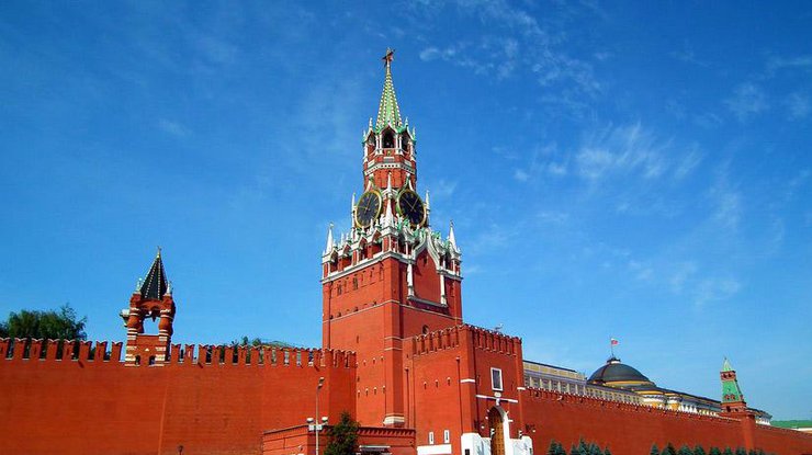 Кремль и посольство США в Москве заминированы