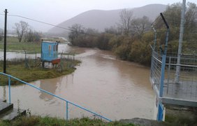 Закарпатская область оказалась затопленной и осталась без питьевой воды
