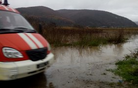 Закарпатская область оказалась затопленной и осталась без питьевой воды