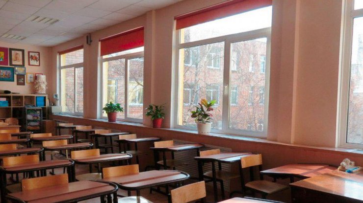 В Чернигове учитель психологии избил школьника