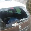 В Киеве ограбили машину известного волонтера (фото)