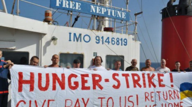 Украинские моряки объявили голодовку у берегов Омана