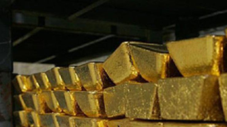 Во Франции из инкассаторского фургона украли почти центнер золота 
