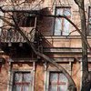 В центре Одессы обрушился фасад старинного дома (фото)