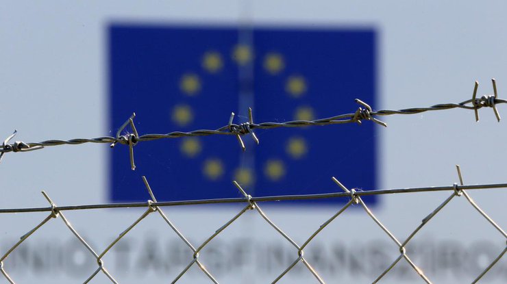 Европарламент перенес рассмотрение безвизового режима для Украины на апрель