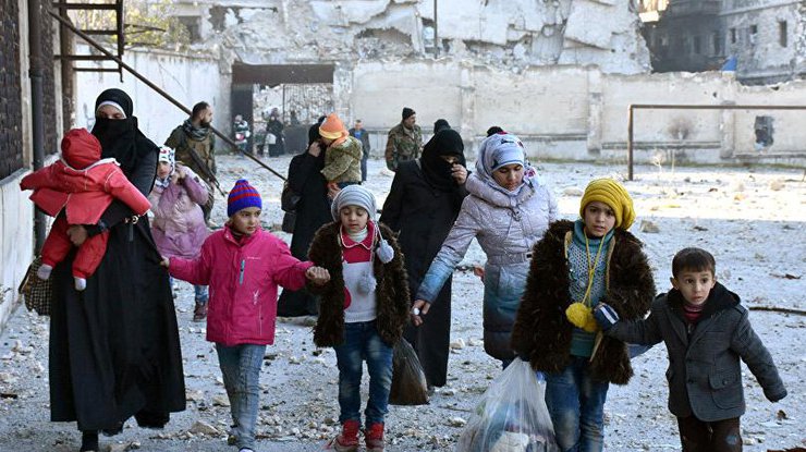 Из Алеппо эвакуировали 3 тыс. граждан 