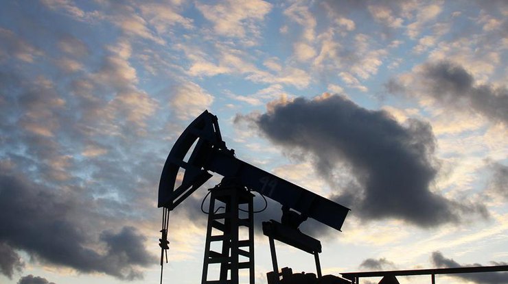 Мировые цены на нефть минимально выросли 