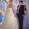 В Китае жених надел свадебное платье вместо невесты (фото) 