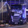 В Берлине грузовик врезался в толпу, есть погибшие (фото, видео) 