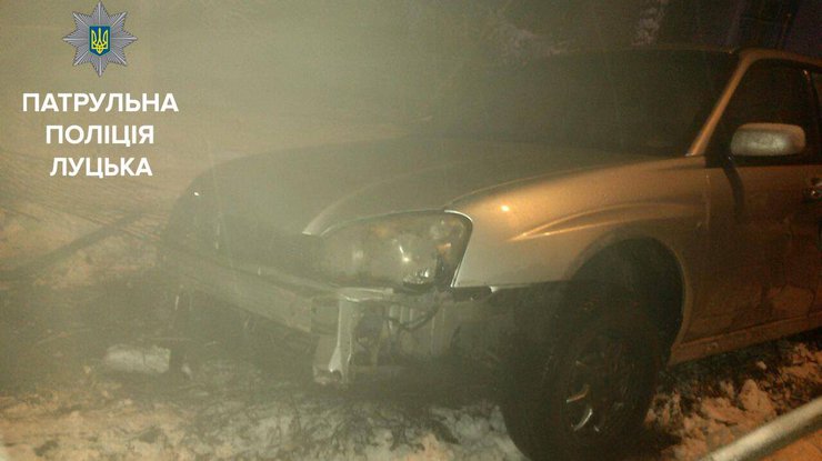 В Луцке пьяный водитель снес автозаправку
