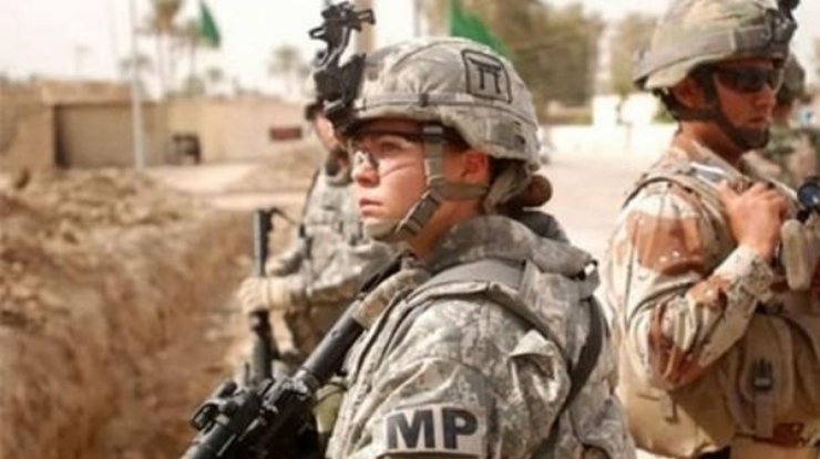 В США могут взять женщин на военный учет (фото: zbroya.info)