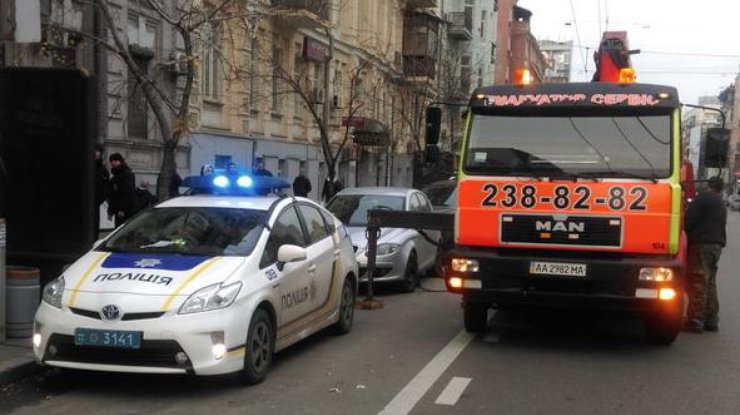 В Киеве произошла перестрелка между подозреваемыми и полицией