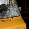 В Киеве водитель Mercedes сбил тракториста (фото)