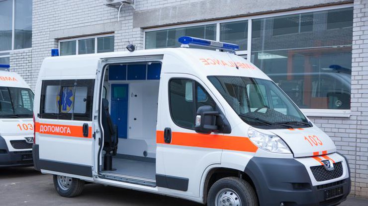 Киевляне во дворе обнаружили жуткую находку