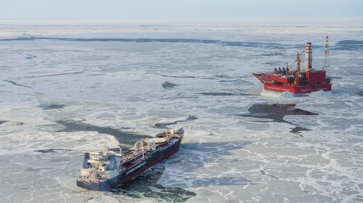 Обама запретил бурение нефтяных скважин в Арктике