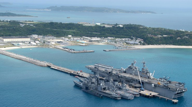 США отдадут Японии часть острова Окинава с военными базами