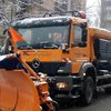 В Киеве снег убирает 500 единиц техники и более 4 тыс. коммунальщиков 