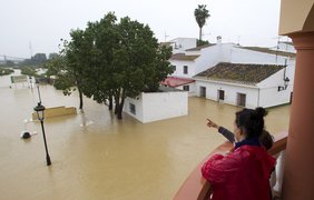 На Испанию обрушился проливной дождь
