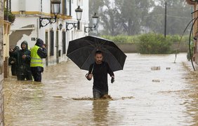 На Испанию обрушился проливной дождь