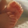 В Мариуполе юная мать подбросила младенца чиновникам
