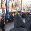Возле Кабмина протестует коллектив "Сумского НПО"