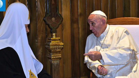 Папа Римский и Кирилл выступили с призывом к Украине