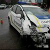 В Киеве пьяный водитель врезался в машину полицейских