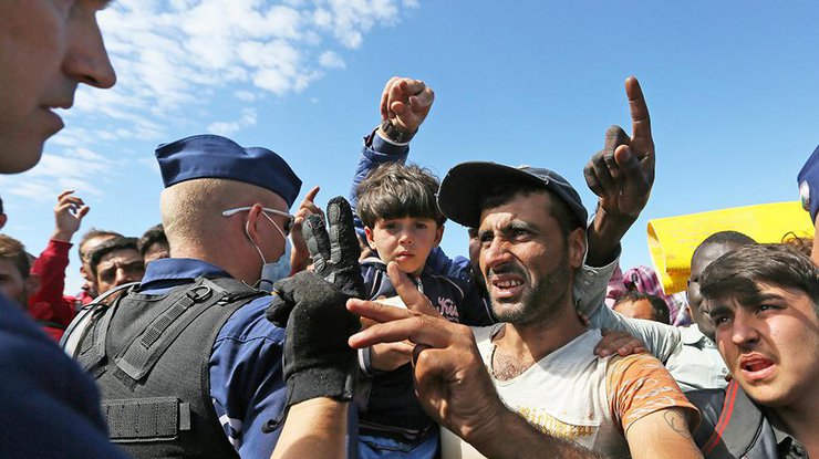 Четыре страны Евросоюза закроют границы из-за мигрантов