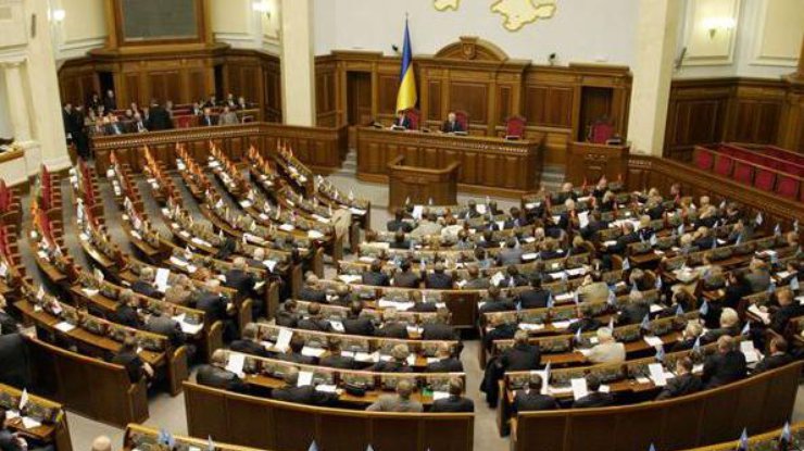 Депутаты отправили в отставку правительство Яценюка