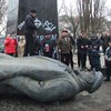 В Украине стало на два памятника Ленину меньше (фото)