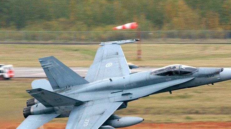 Канада отзывает свои шесть истребителей CF-188