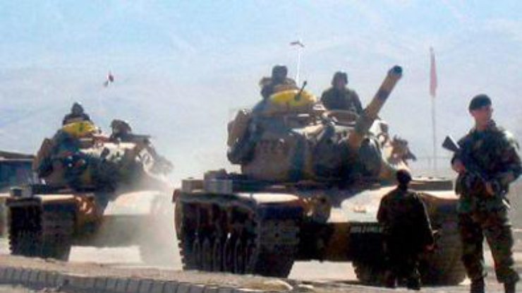 В Турции трое военных погибли, еще четверо получили ранения