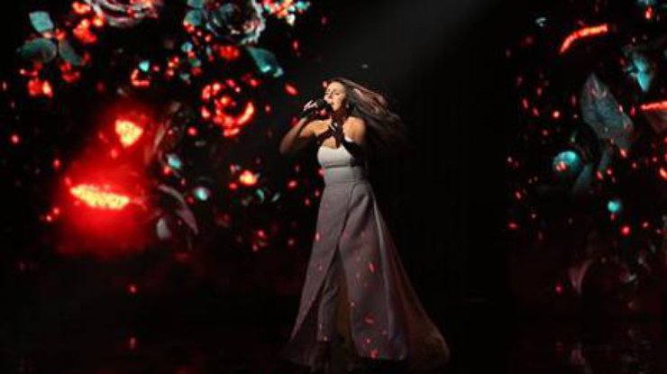 Джамала выступает на Евровидении