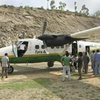 У горах Непалу зник літак з пасажирами