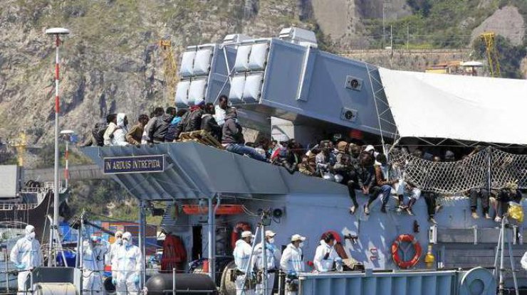 Ципрас угрожает блокировать решения ЕС из-за ситуации с беженцами