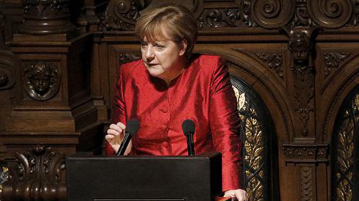 Меркель признала, что санкции наносят сильный удар по бизнесу
