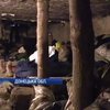 Під Донецьком бійці ховаються у бліндажах від обстрілів