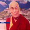 Китайці влаштували полювання на портрети Далай-лами