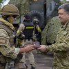 Порошенко посмертно наградил 16 украинских военных 