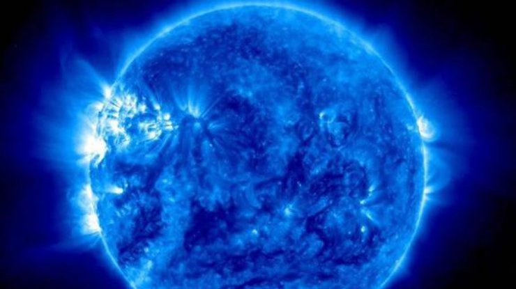 Магнитное поле зависит от 11-летнего цикла солнечной активности